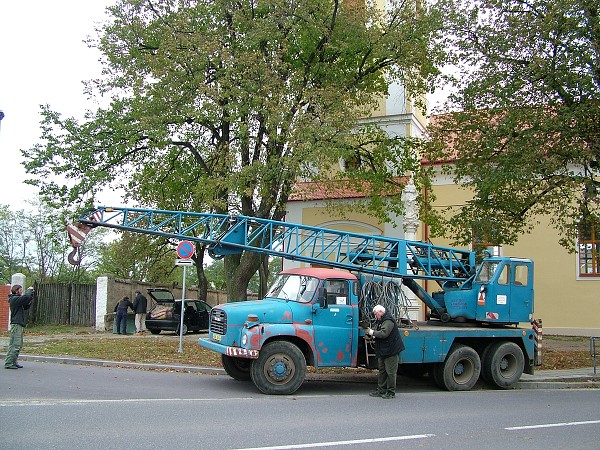 Montáž Mariánského sloupu - 24.10.2009