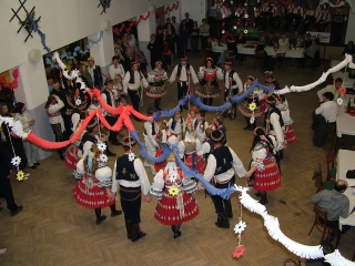 Krojované hody Litobratřice 2010 – Tancování v kulturním domě
